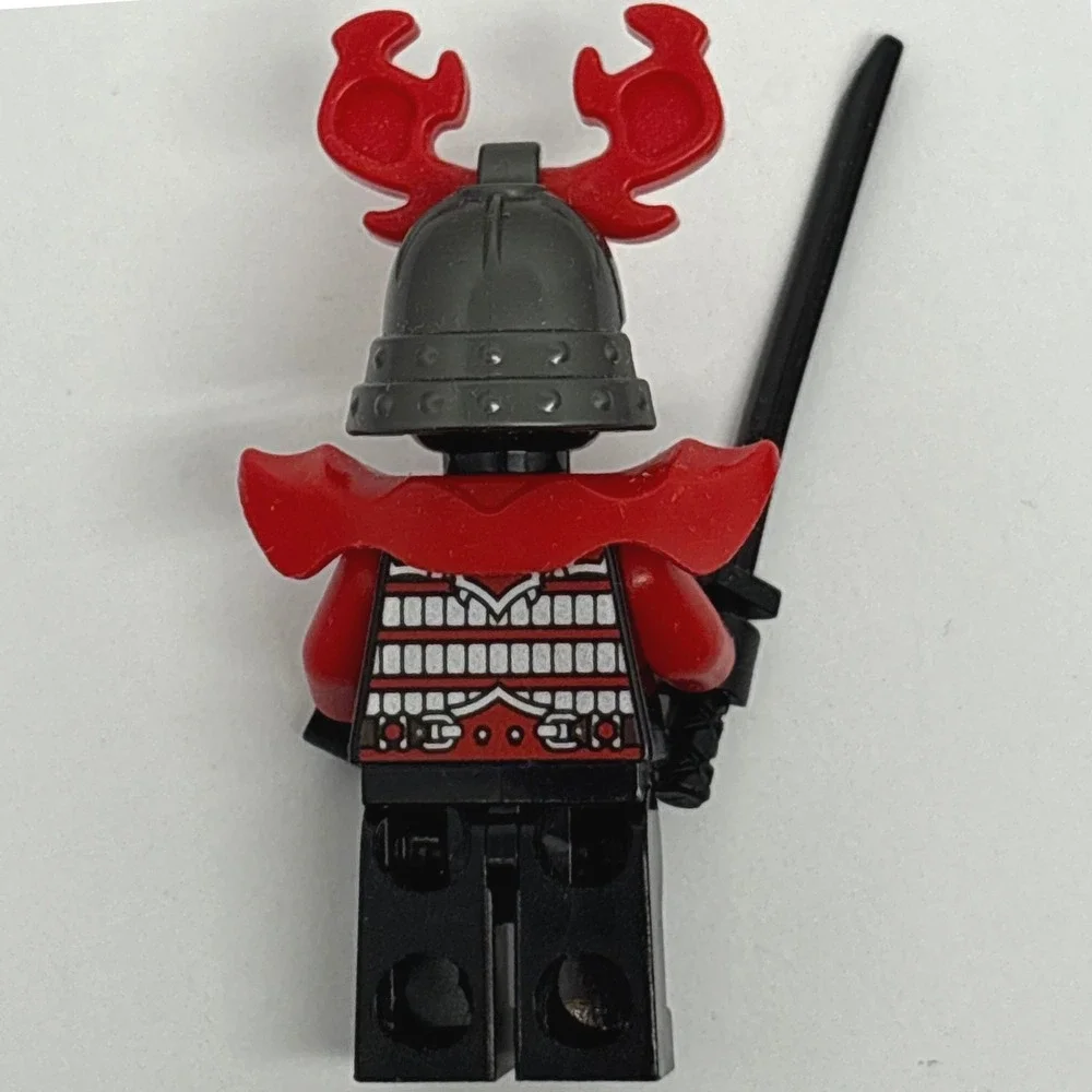LEGO Ninjago Stone Army Warrior Red Face Minifigure njo075 with Katana Sword